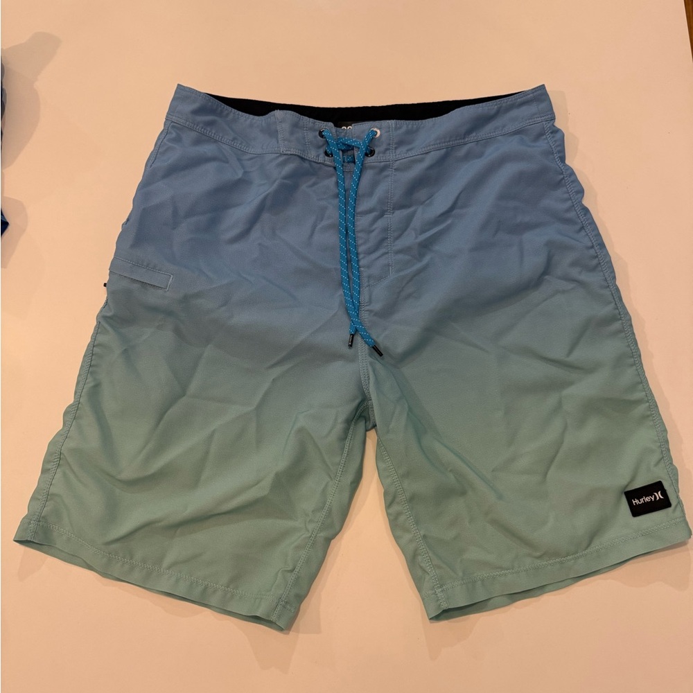 Hurley Men's Gradient Blue-Green Board Shorts